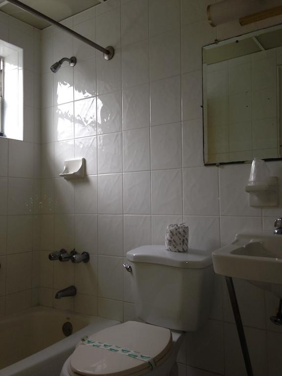 Palacio Inn Motel Miami Springs Room photo